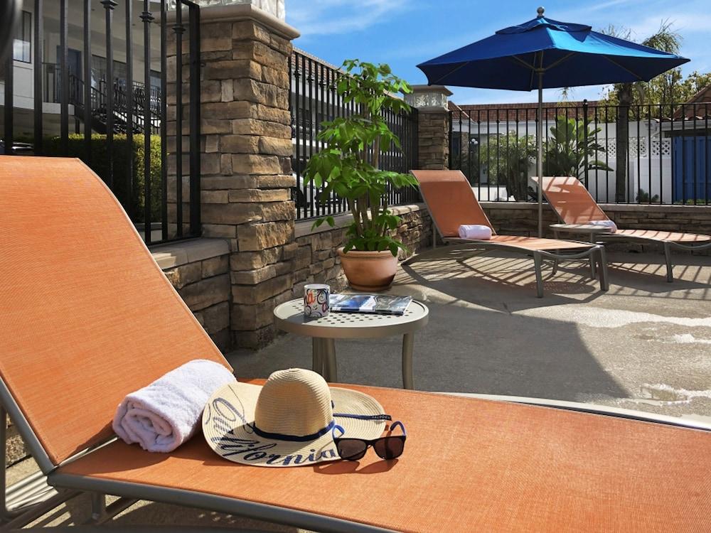 Tropicana Inn & Suites Anaheim Esterno foto