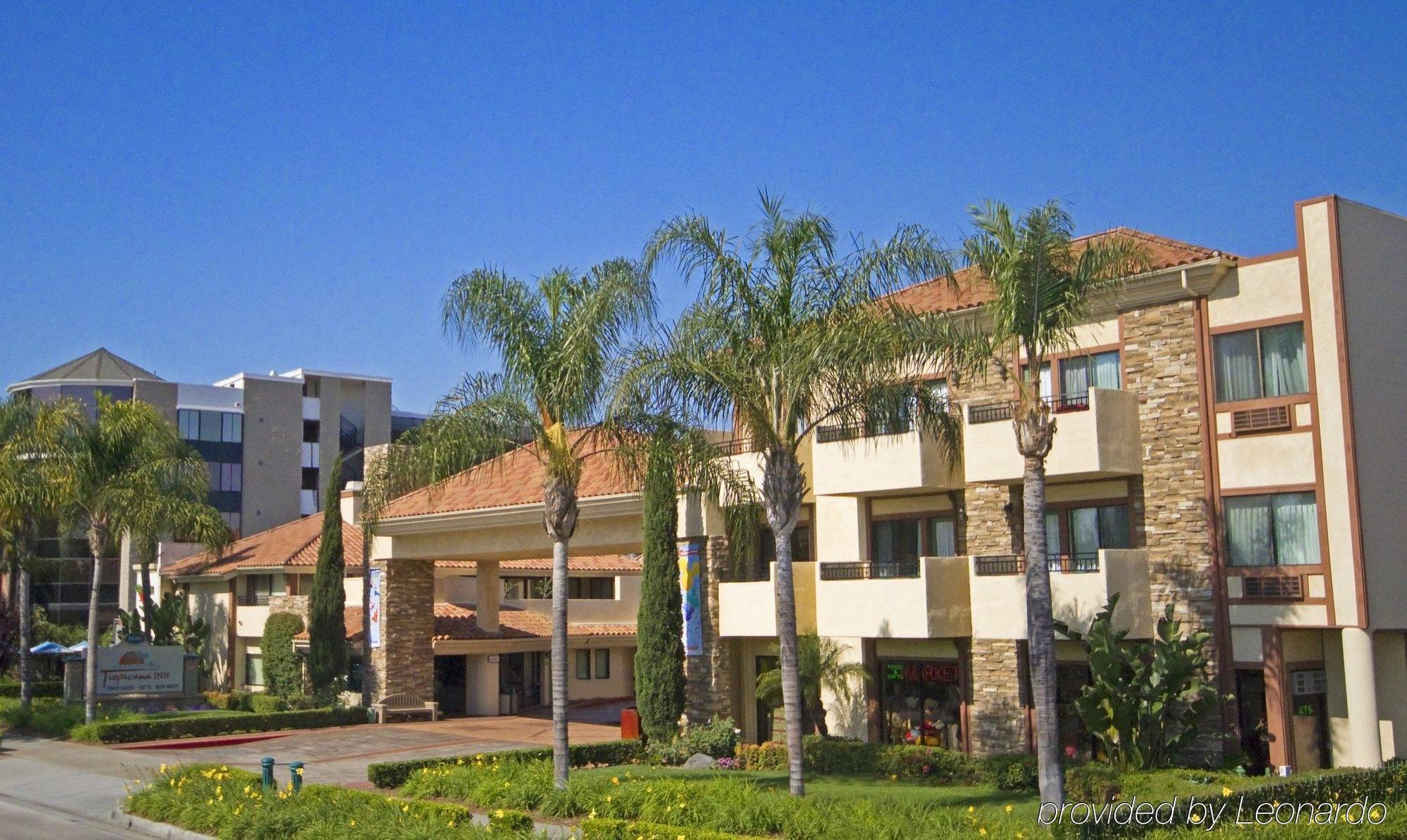 Tropicana Inn & Suites Anaheim Esterno foto